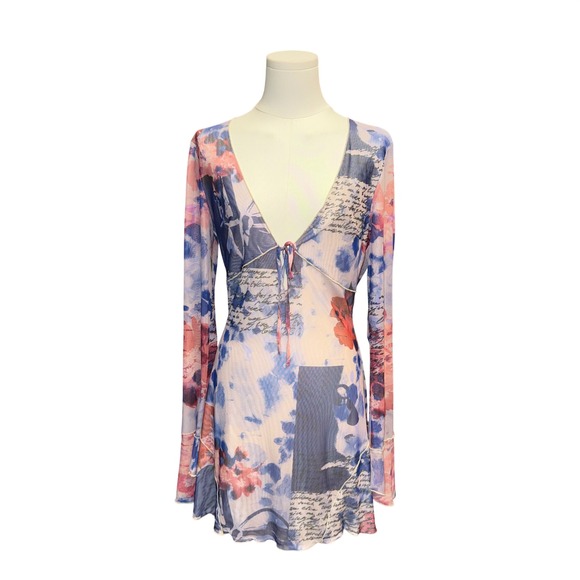 Tiger Mist Dresses & Skirts - Tiger Mist Mini Dress Womens L Pink Blue Excellent Mesh Floral Script V-Neck Tie